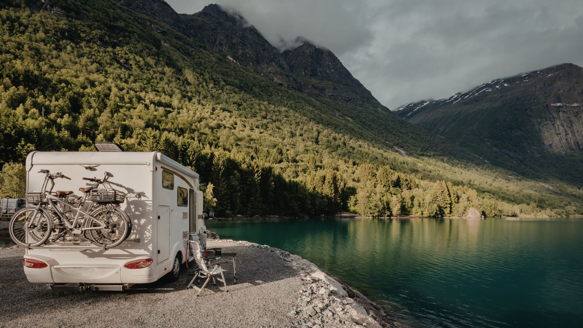 trailer storage near the mountains